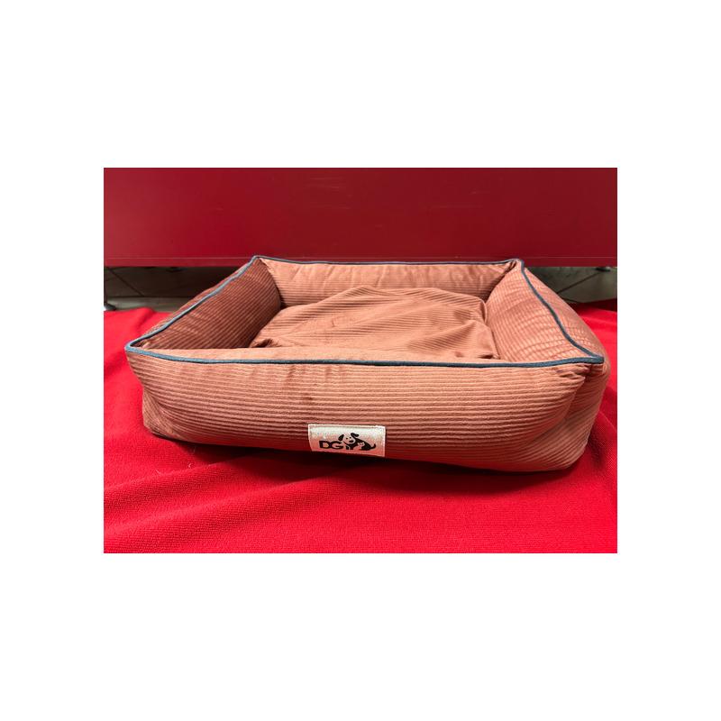 Ležaj za psa , dimenzije 45cm x 55 cm,